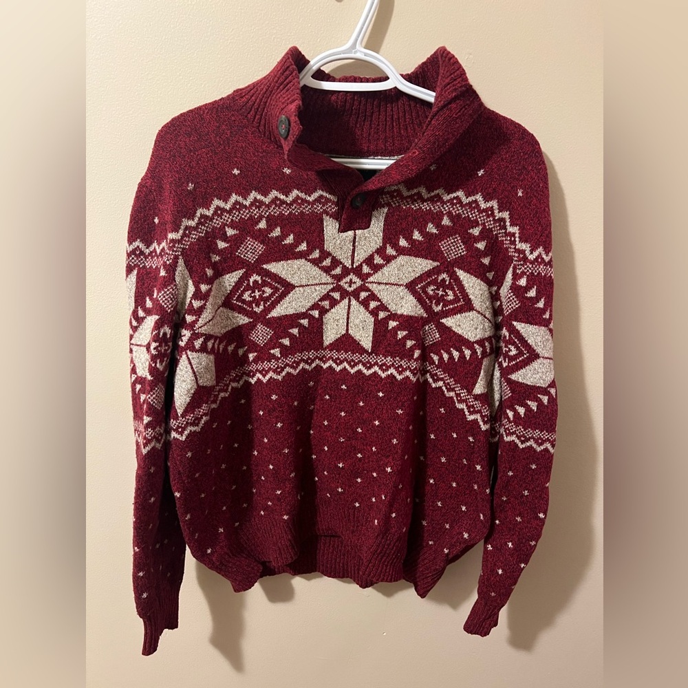 american eagle sweater Men’s Adult Medium